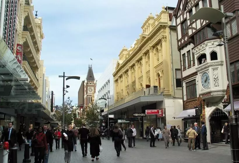 The Hive Hostel Traveler Friendly, Passport Only