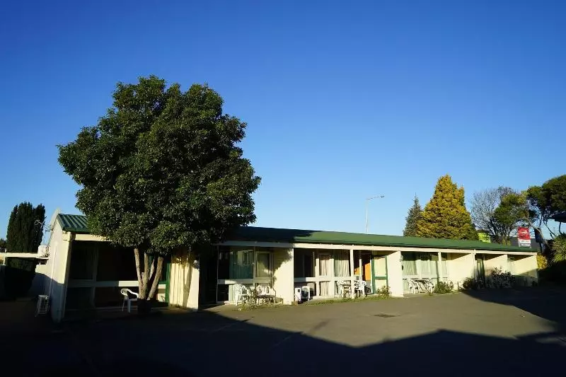 Tui Lodge Motel
