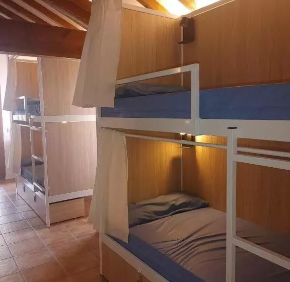 Urban Hostel Palma  Albergue Juvenil  Youth Hostel