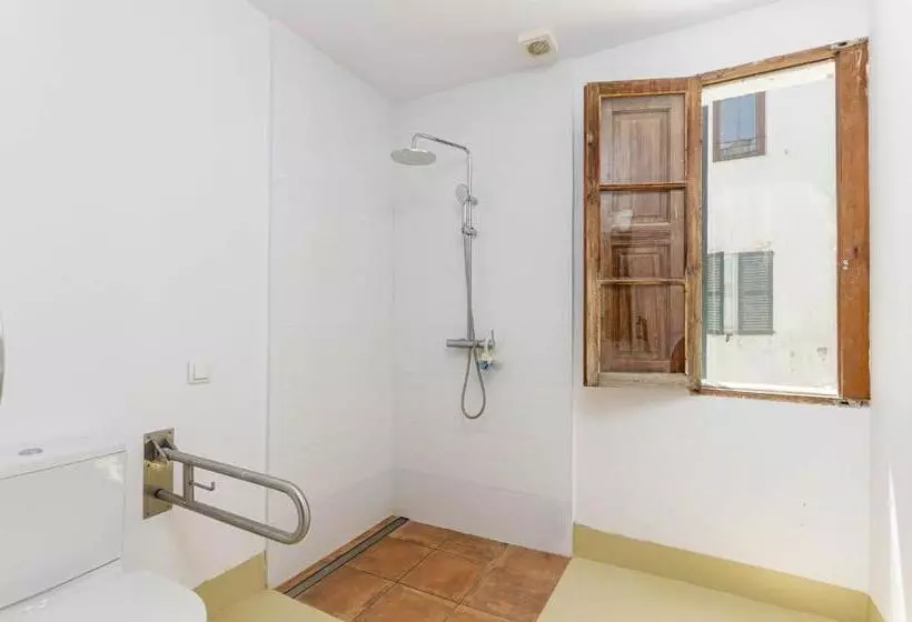 Urban Hostel Palma  Albergue Juvenil  Youth Hostel