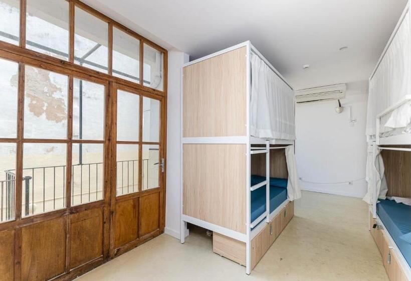 Urban Hostel Palma Albergue Juvenil Youth Hostel