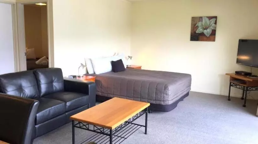 Wanaka Heights Motel