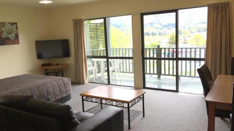 Wanaka Heights Motel