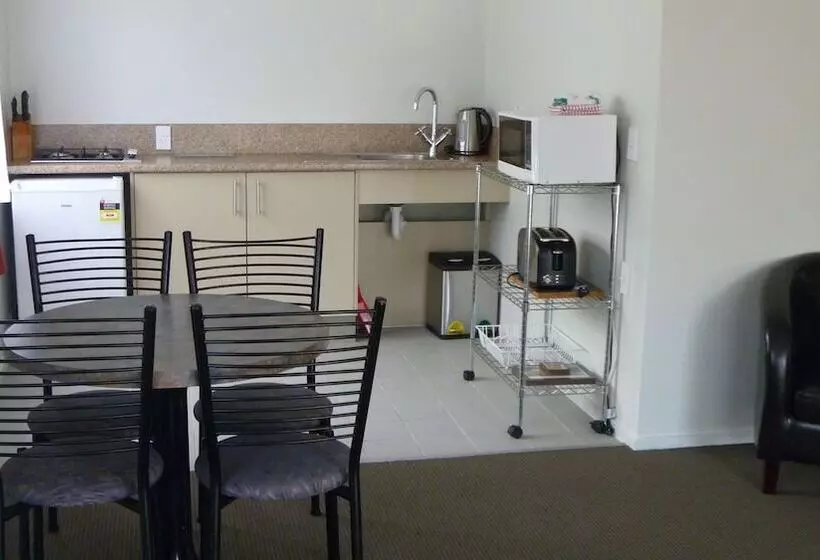 Westport Kiwi Holiday Park & Motels