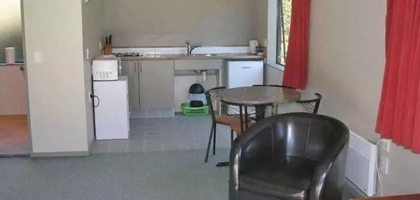 Westport Kiwi Holiday Park & Motels