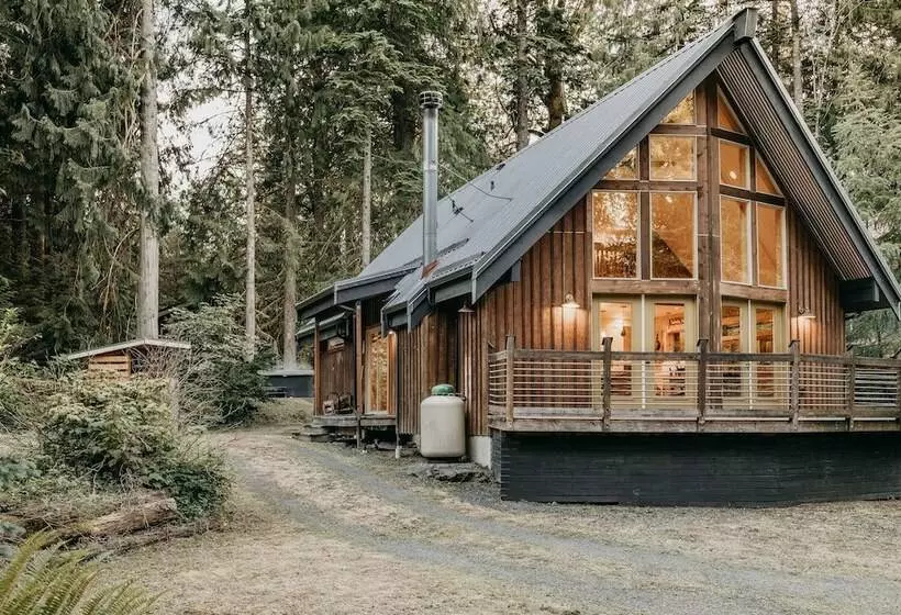 79mbr   Hot Tub   Pets Ok   Wifi   Bbq