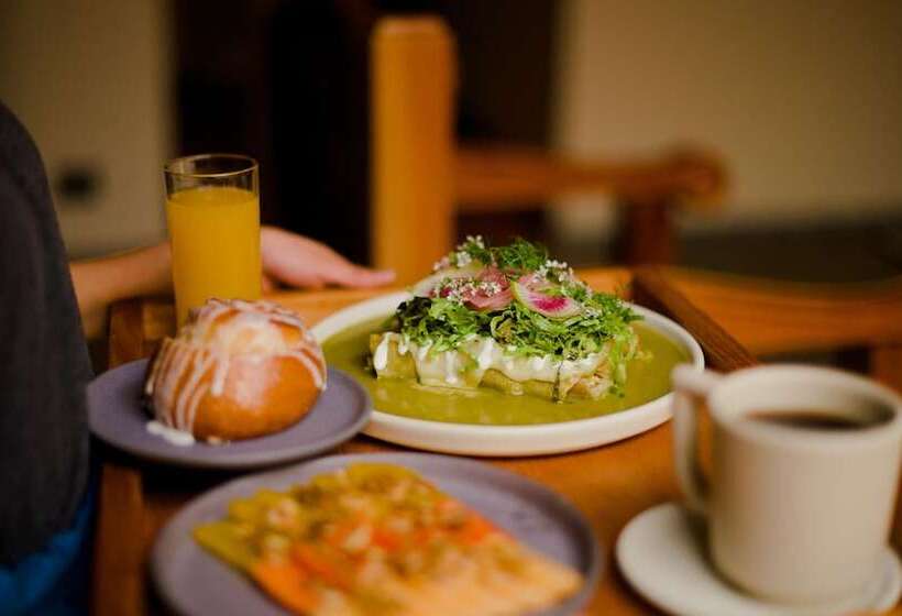 Casa Azulai Puebla Hotel Boutique