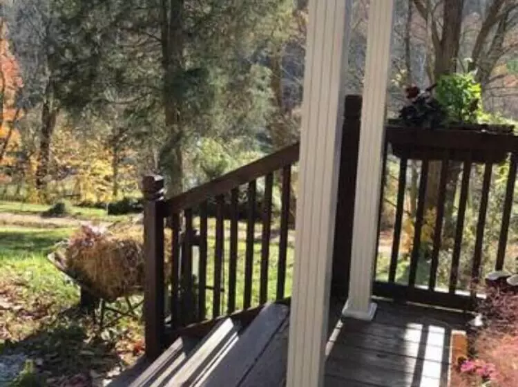 Country Chic Cottage