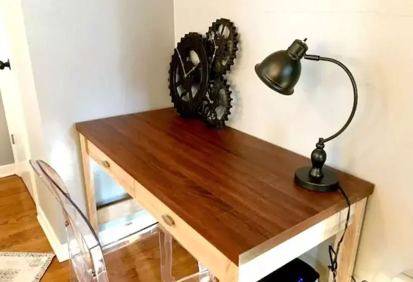 Country Chic Cottage