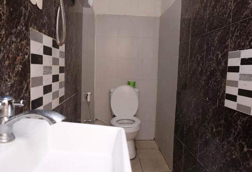 Green Town Hotel & Resort Kuah