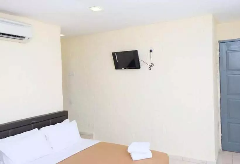Green Town Hotel & Resort Kuah