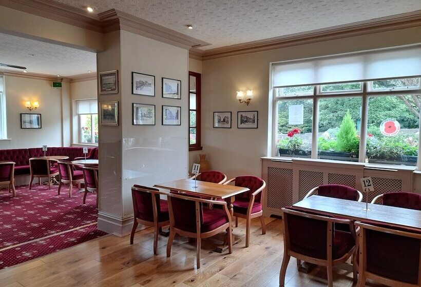 여관 The Rising Sun