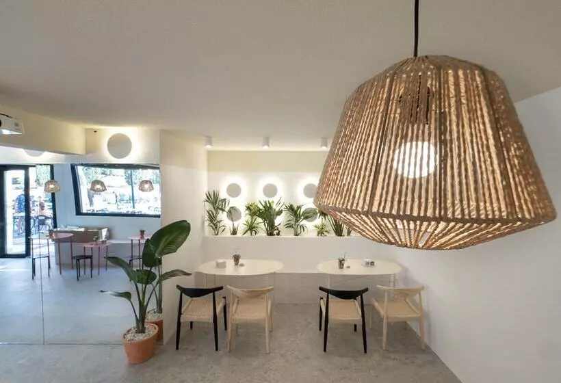 ホテル Camping L Orangeraie