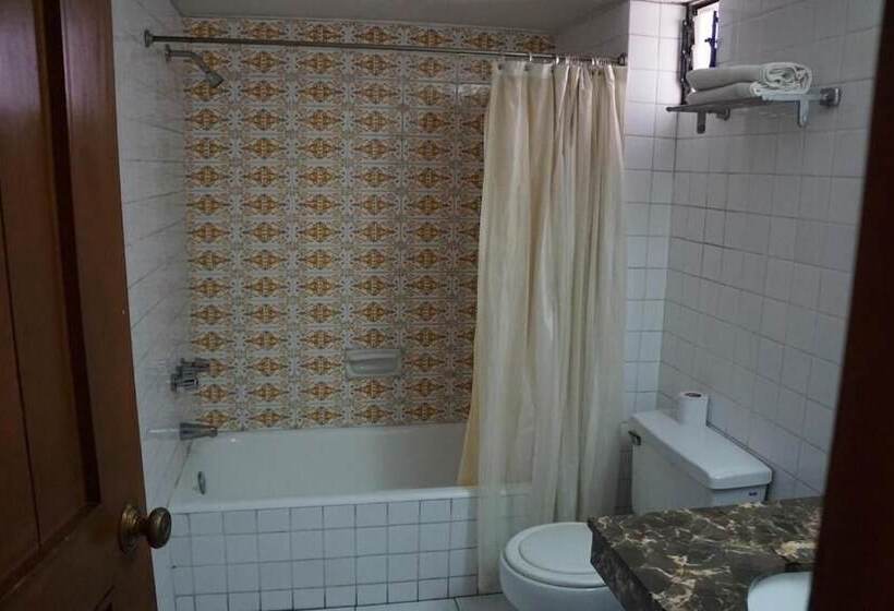 فندق El Plaza Centro De Lima