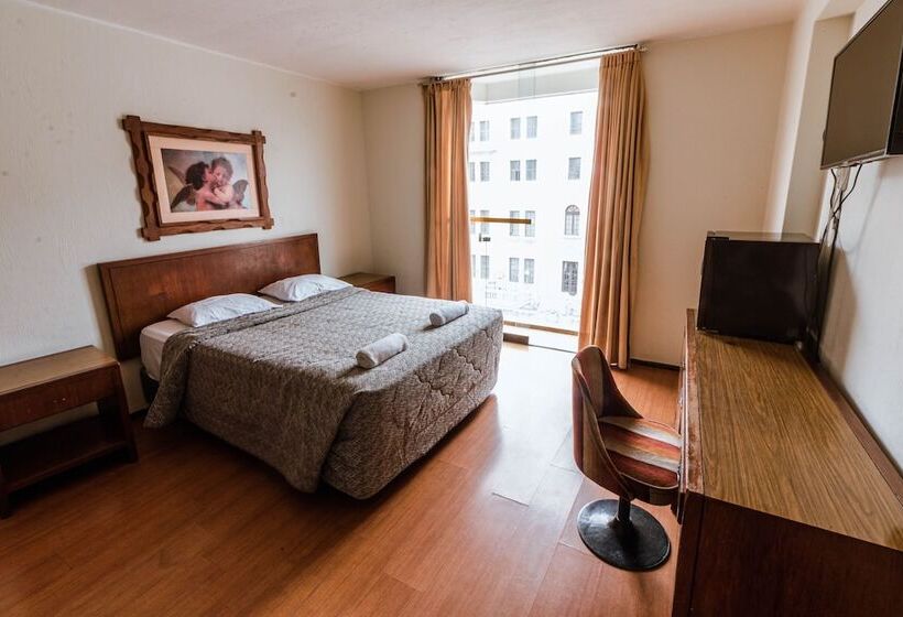 فندق El Plaza Centro De Lima