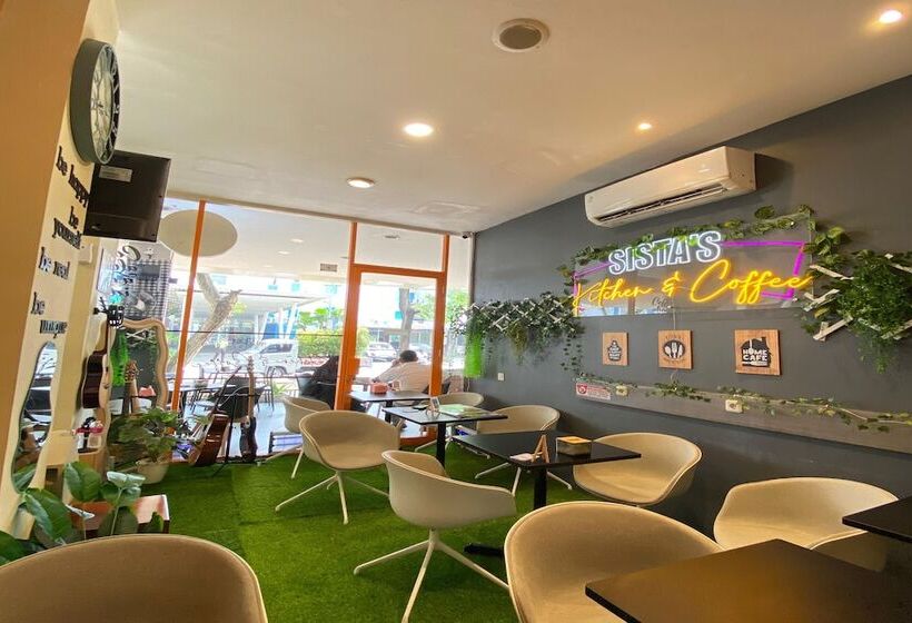 בית מלון כפרי Hariss Inn Bandara