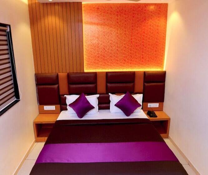 ホテル Hindustan Residency