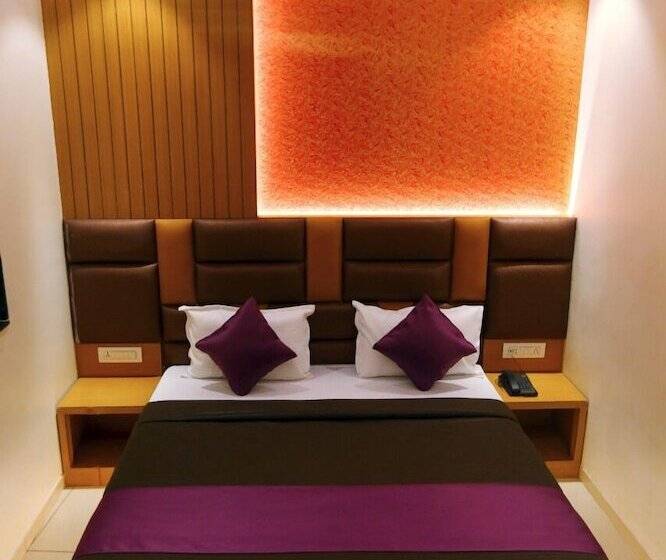 ホテル Hindustan Residency