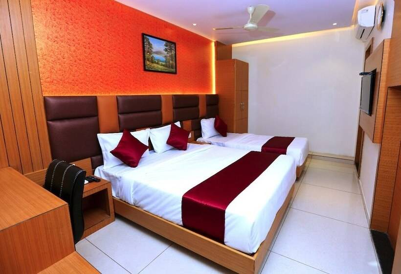 ホテル Hindustan Residency