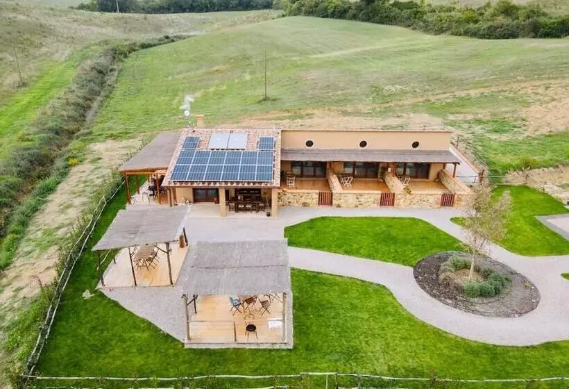 هتل روستایی Agriturismo Giù Al Pozzo