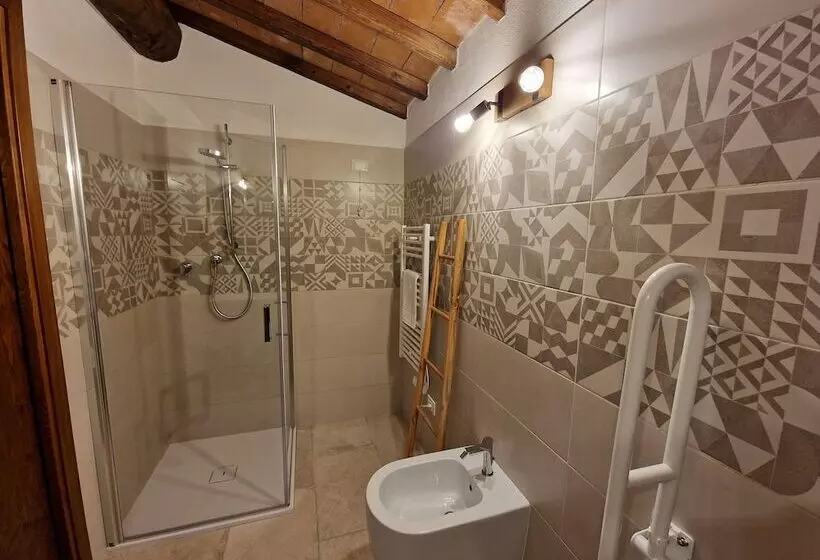 هتل روستایی Agriturismo Giù Al Pozzo