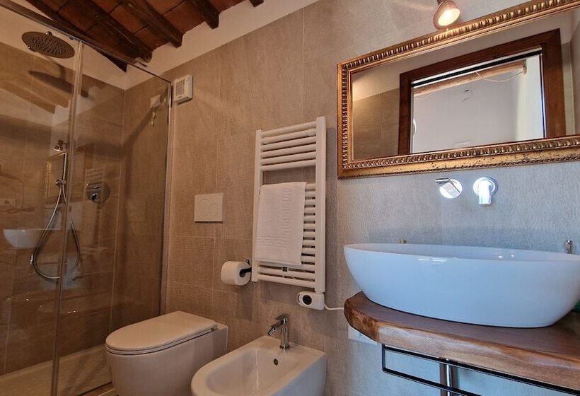 هتل روستایی Agriturismo Giù Al Pozzo