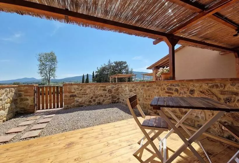 هتل روستایی Agriturismo Giù Al Pozzo