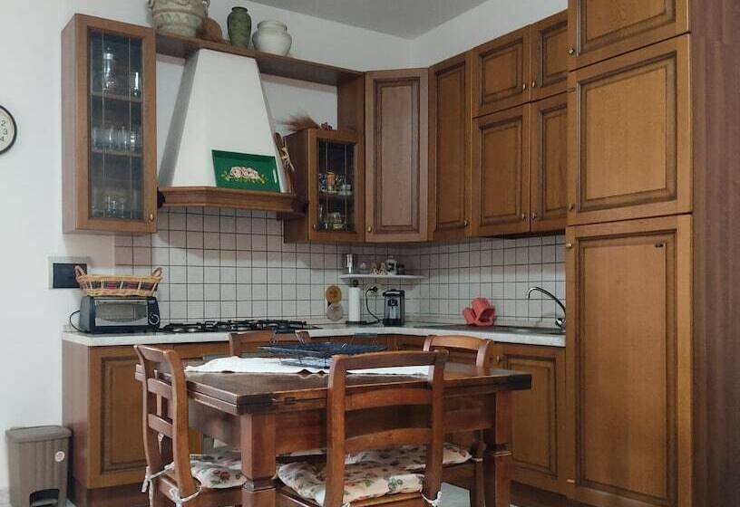 هتل روستایی Agriturismo Giù Al Pozzo