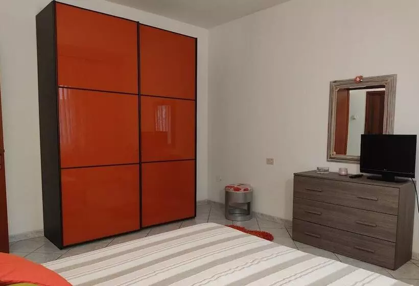 هتل روستایی Agriturismo Giù Al Pozzo