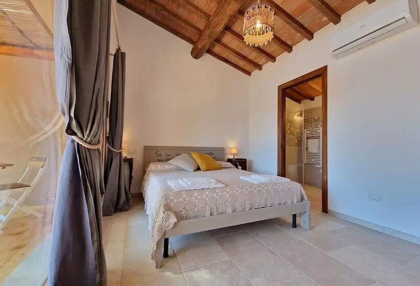 هتل روستایی Agriturismo Giù Al Pozzo