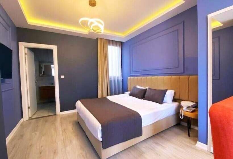 هتل Taksim Leon S