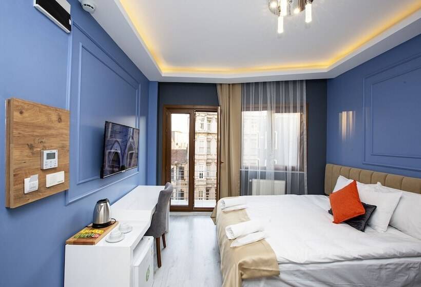 هتل Taksim Leon S