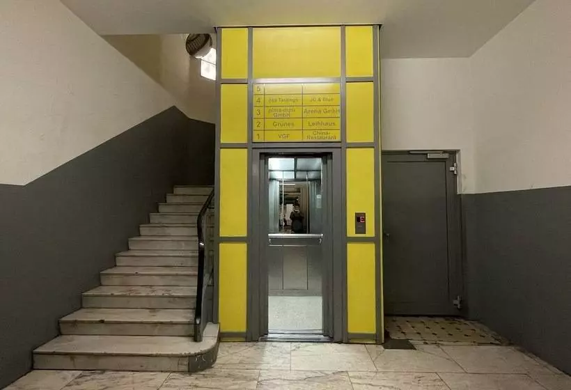 Jc&blue Guesthouse   Hostel