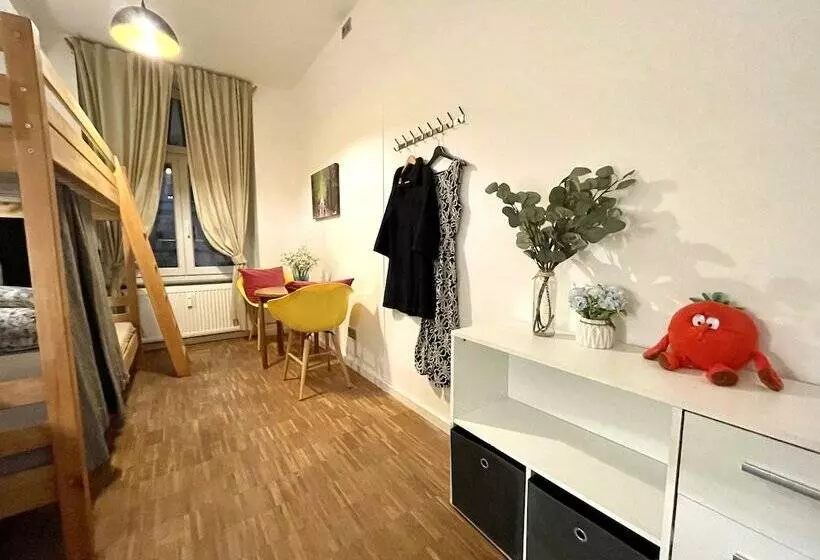 Jc&blue Guesthouse   Hostel