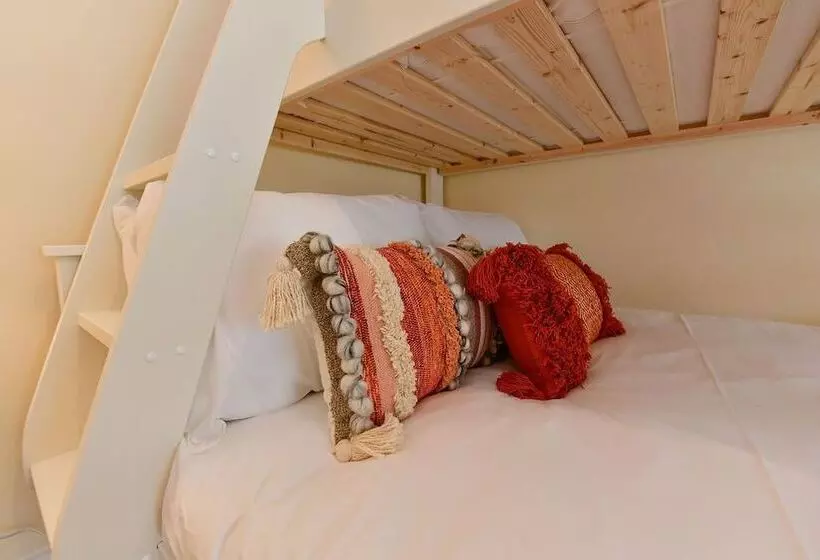 Just Stay Wales   Castle Square Cottage