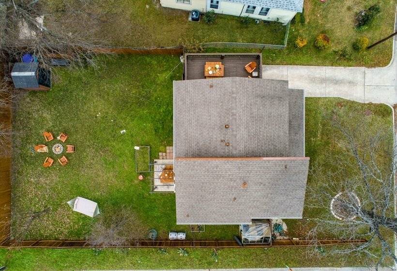 Lady Bird By Avantstay Great Location In Austin W/ Large Yard & Fire Pit!