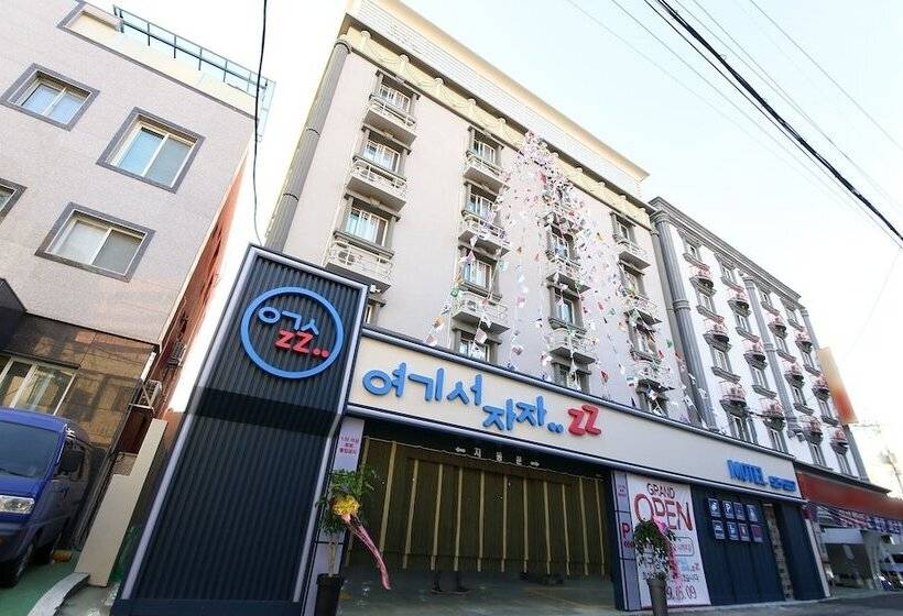 Motel Gwangju Sinan Yeogiseo Jaja