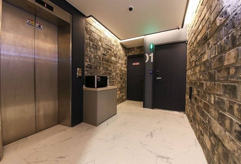 Motel Gwangju Sinan Yeogiseo Jaja