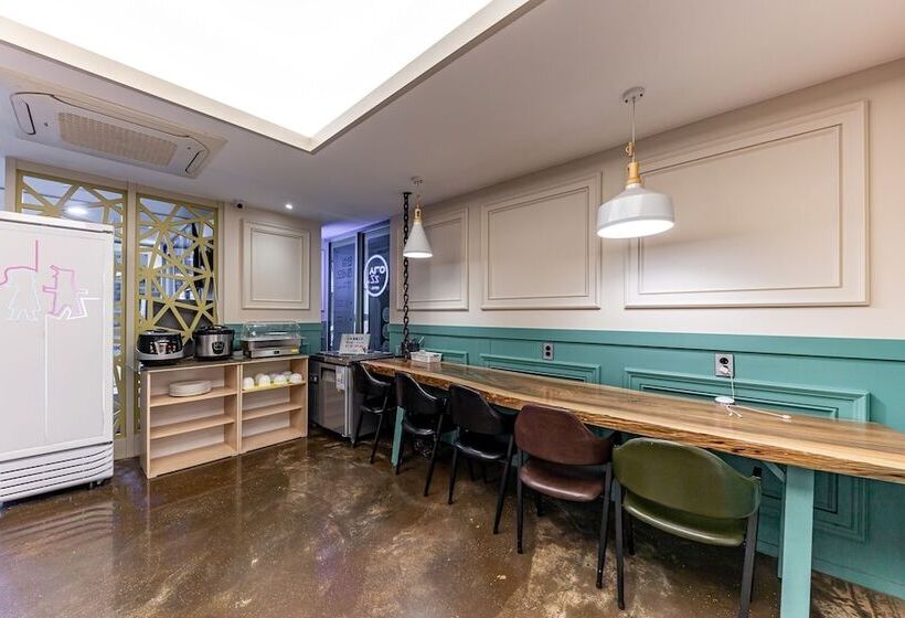 Motel Gwangju Sinan Yeogiseo Jaja