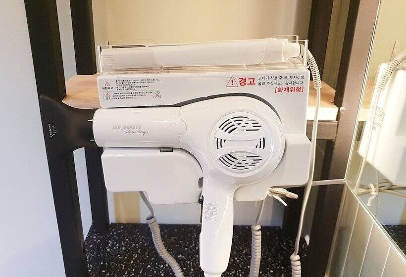 Motel Gwangju Sinan Yeogiseo Jaja