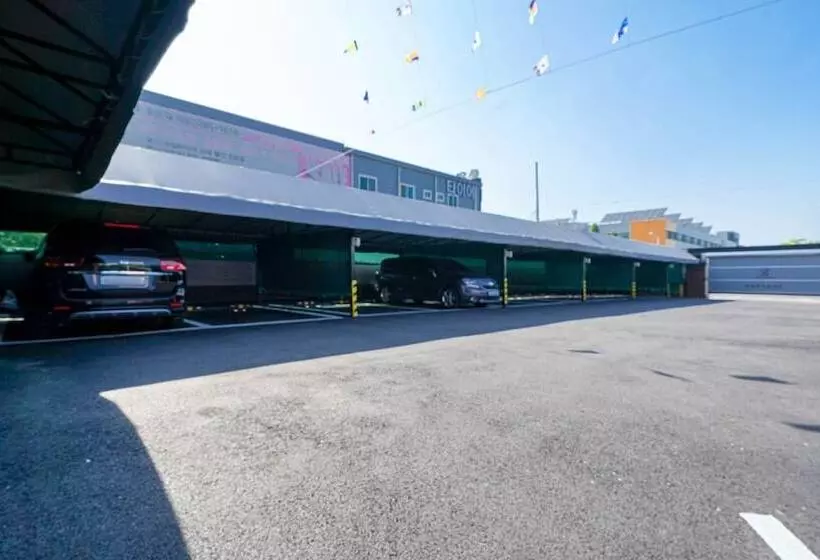 مُتل Ulsan Jinjangdong Boston