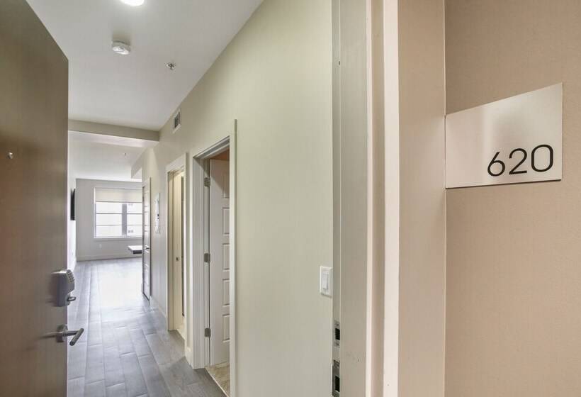 Peaceful Condo Near Bourbon Street