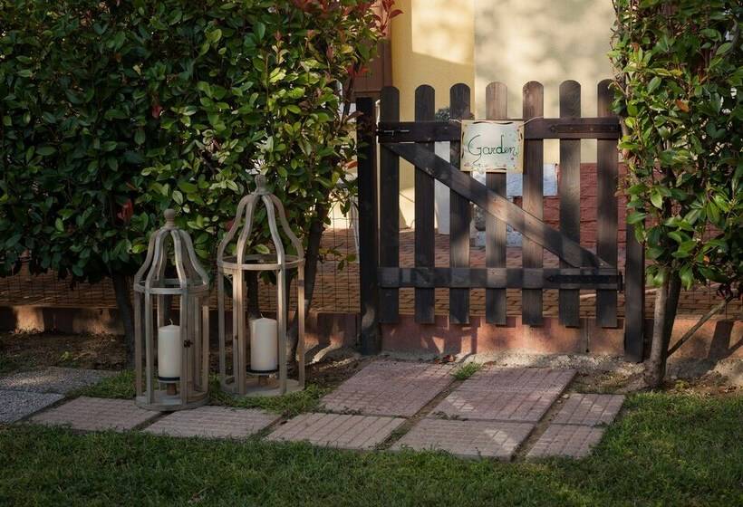 פנסיון Nina Guest House