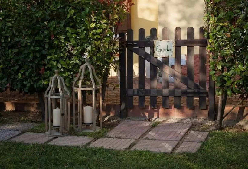 Majatalo Nina Guest House