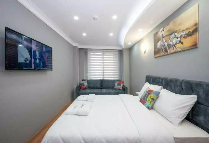 Taxim Sunpera Suites