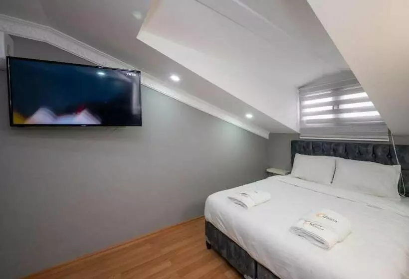Taxim Sunpera Suites