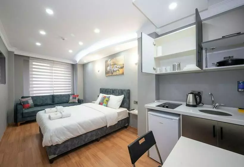 Taxim Sunpera Suites