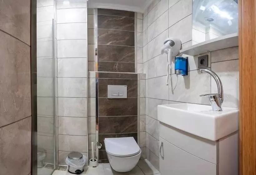 Taxim Sunpera Suites