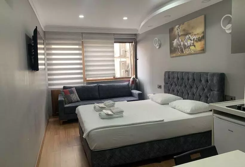 Taxim Sunpera Suites