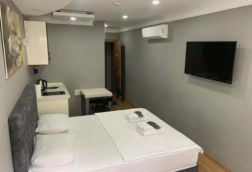 Taxim Sunpera Suites